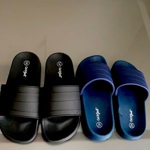 Cat & Jack Boy Slides ( Black & Blue)